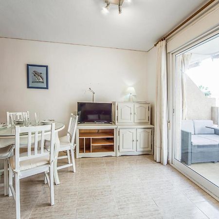 1 Bedroom Cozy Apartment In Miramar Exterior photo