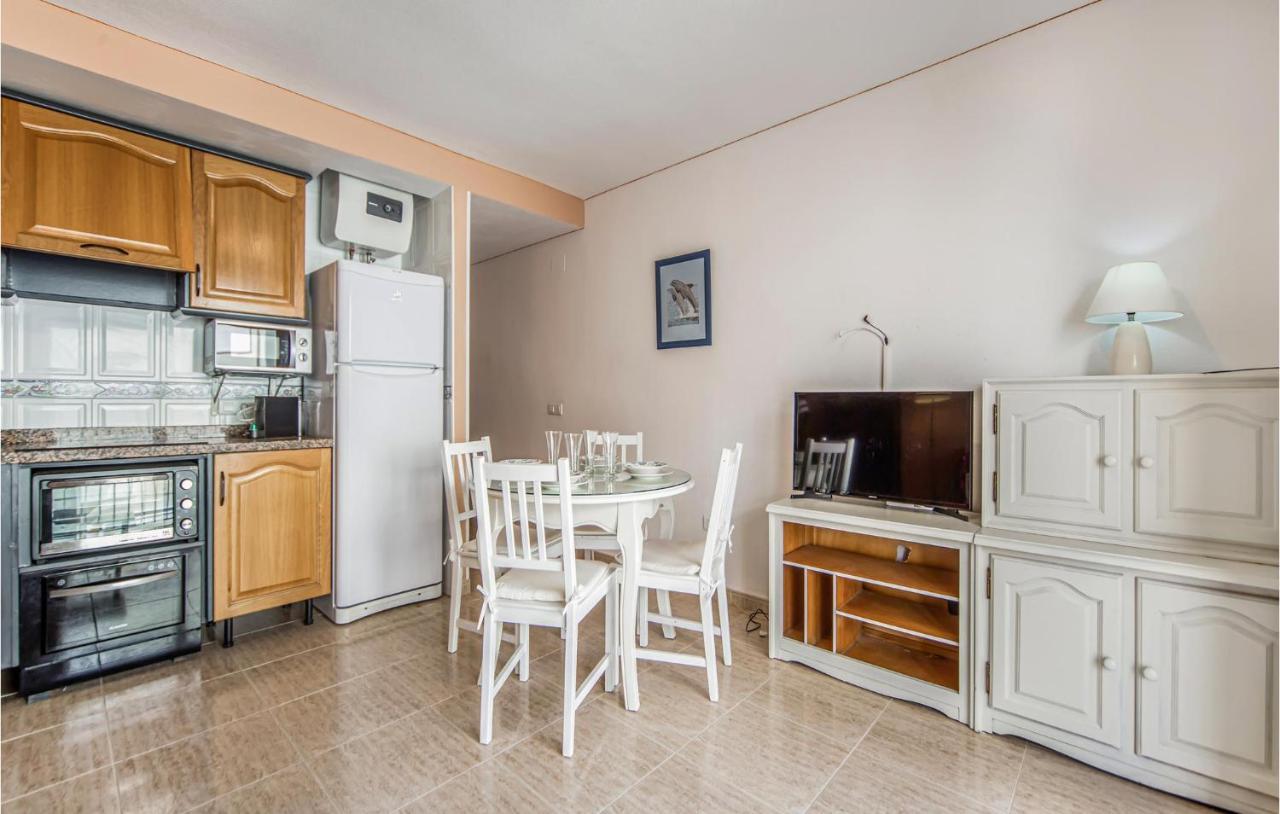 1 Bedroom Cozy Apartment In Miramar Exterior photo
