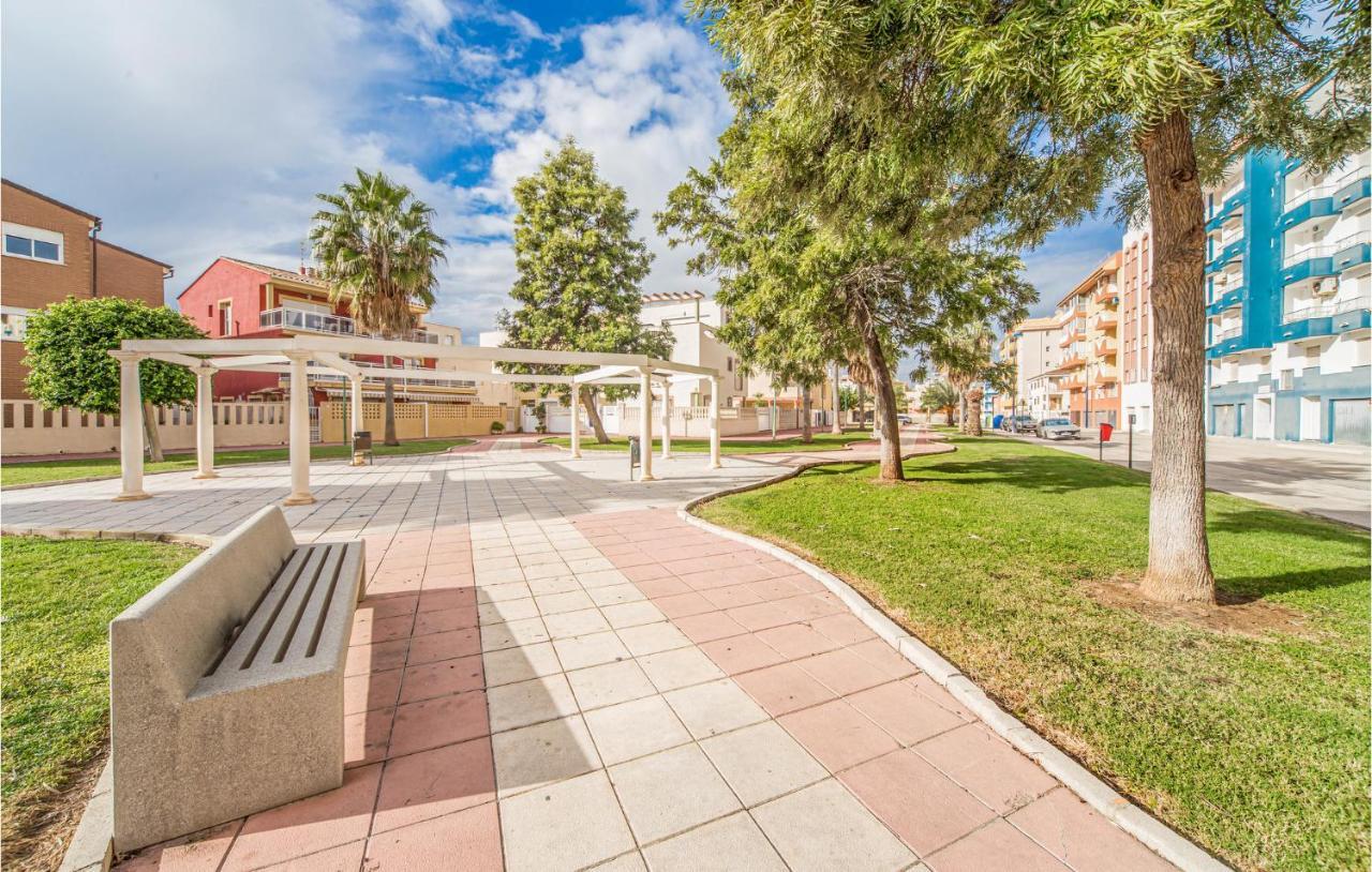 1 Bedroom Cozy Apartment In Miramar Exterior photo